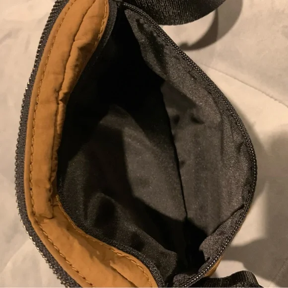 Lululemon Everywhere Belt Bag OG Burnt Caramel - Picture 7 of 15